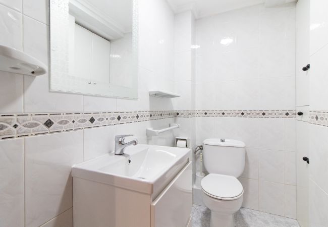 Piso en Puerto de Sagunto - Apt. 9 de Octubre, 48 Piso en Puerto de Sagunto - Apt. 9 de Octubre, 48