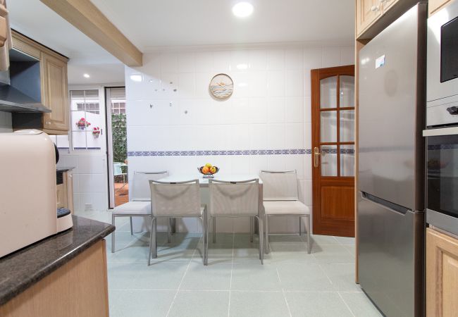 Piso en Puerto de Sagunto - Apt. 9 de Octubre, 48 Piso en Puerto de Sagunto - Apt. 9 de Octubre, 48