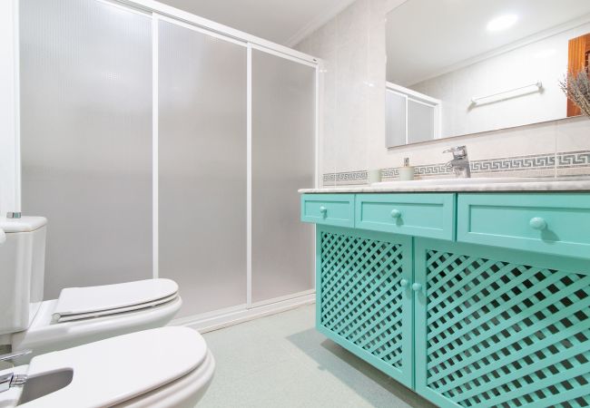 Piso en Puerto de Sagunto - Apt. 9 de Octubre, 48 Piso en Puerto de Sagunto - Apt. 9 de Octubre, 48