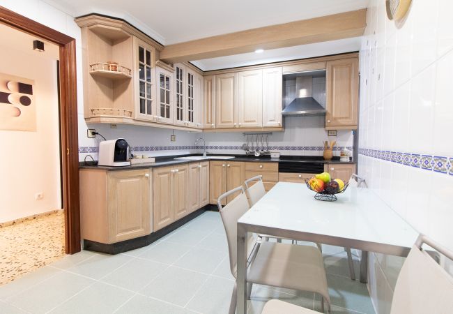 Piso en Puerto de Sagunto - Apt. 9 de Octubre, 48 Piso en Puerto de Sagunto - Apt. 9 de Octubre, 48