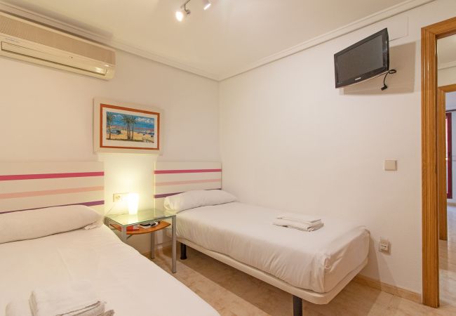 Apartamento en Puerto de Sagunto - Apt. Isla Amboto 10 Apartamento en Puerto de Sagunto - Apt. Isla Amboto 10