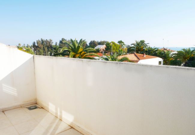 Bungalow en Sagunto - Adosado con piscina y jardín en Corinto playa Bungalow en Sagunto - Adosado con piscina y jardín en Corinto playa