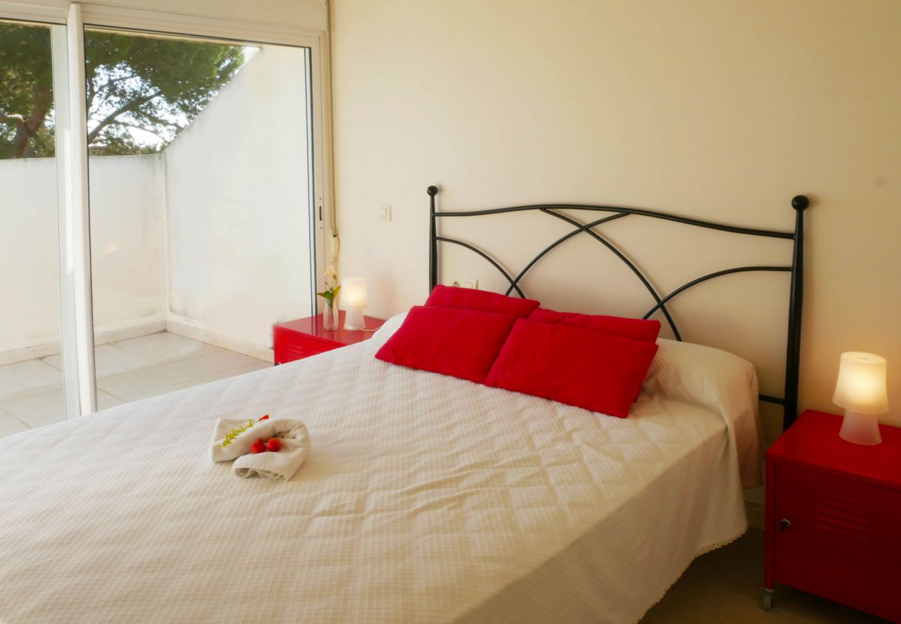 Bungalow en Sagunto - Adosado con piscina y jardín en Corinto playa Bungalow en Sagunto - Adosado con piscina y jardín en Corinto playa