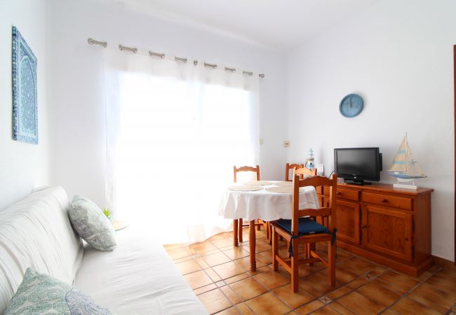 Apartamento luminoso playa almardá Apartamento luminoso playa almardá