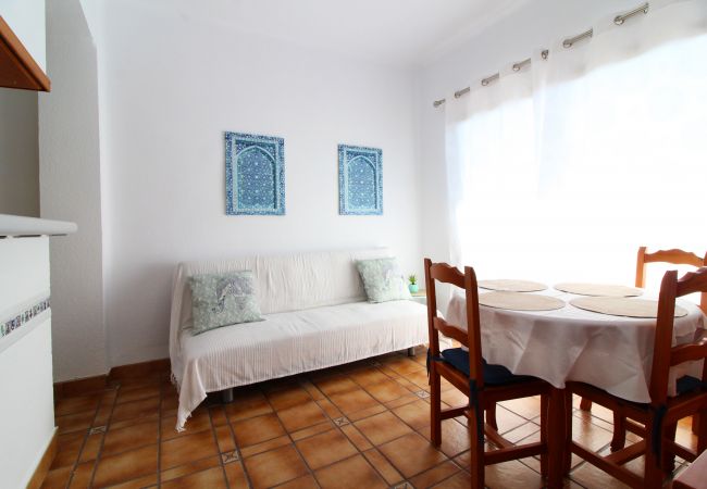 Apartamento luminoso playa almardá Apartamento luminoso playa almardá