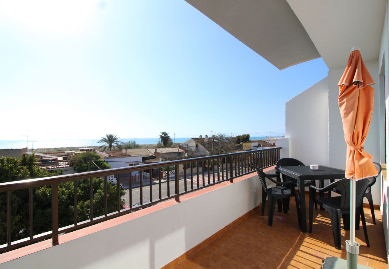 apartamento con terraza almardá apartamento con terraza almardá