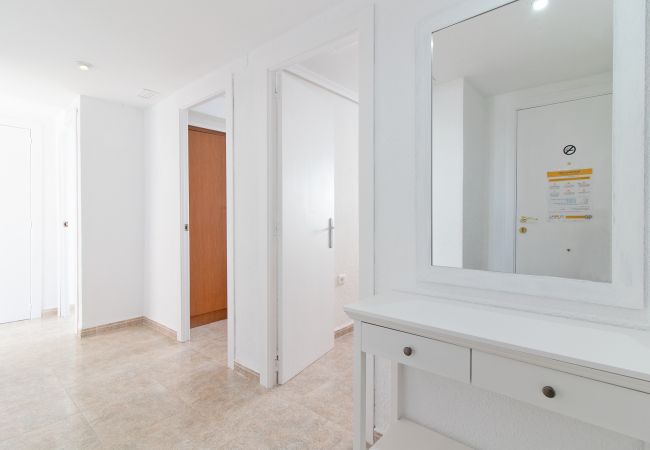 Apartamento en Canet d´en berenguer - Global Properties: Apartamento en primera línea de playa, Canet de Berenguer Apartamento en Canet d´en berenguer - Global Properties: Apartamento en primera línea de playa, Canet de Berenguer