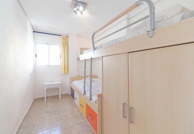 Apartamento en Canet d´en berenguer - Global Properties: Apartamento en primera línea de playa, Canet de Berenguer Apartamento en Canet d´en berenguer - Global Properties: Apartamento en primera línea de playa, Canet de Berenguer