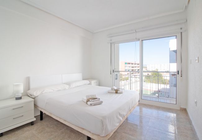 Apartamento en Canet d´en berenguer - Global Properties: Apartamento en primera línea de playa, Canet de Berenguer Apartamento en Canet d´en berenguer - Global Properties: Apartamento en primera línea de playa, Canet de Berenguer