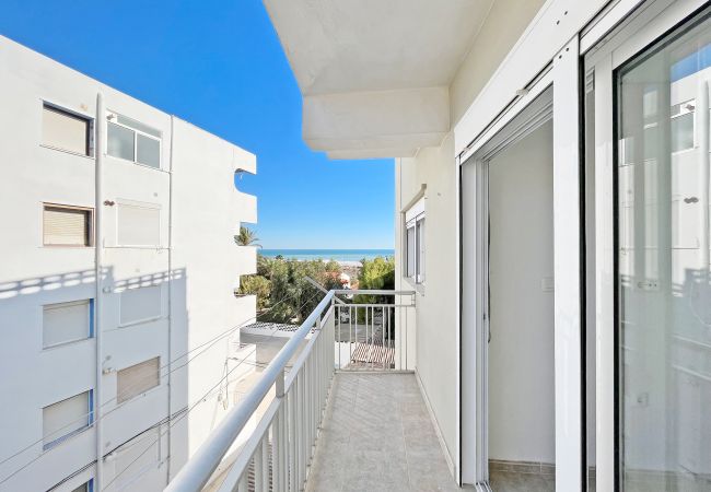 Apartamento en Canet d´en berenguer - Global Properties: Apartamento en primera línea de playa, Canet de Berenguer Apartamento en Canet d´en berenguer - Global Properties: Apartamento en primera línea de playa, Canet de Berenguer