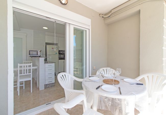 Apartamento en Canet d´en berenguer - Global Properties: Apartamento en primera línea de playa, Canet de Berenguer Apartamento en Canet d´en berenguer - Global Properties: Apartamento en primera línea de playa, Canet de Berenguer
