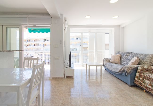 Apartamento en Canet d´en berenguer - Global Properties: Apartamento en primera línea de playa, Canet de Berenguer Apartamento en Canet d´en berenguer - Global Properties: Apartamento en primera línea de playa, Canet de Berenguer