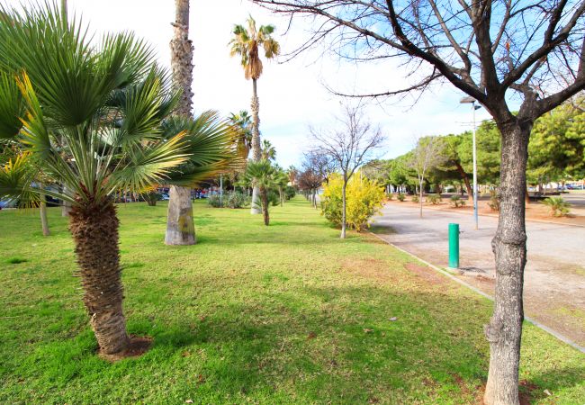Apartamento en Puerto de Sagunto - Amplio apartamento muy cerca de la playa con WIFI Apartamento en Puerto de Sagunto - Amplio apartamento muy cerca de la playa con WIFI