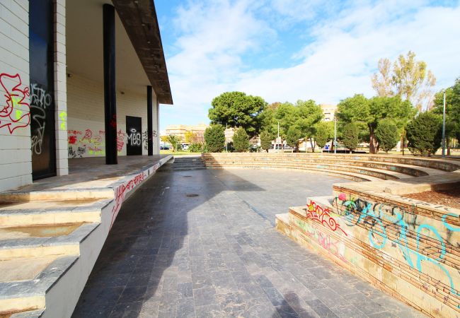 Apartamento en Puerto de Sagunto - Amplio apartamento muy cerca de la playa con WIFI Apartamento en Puerto de Sagunto - Amplio apartamento muy cerca de la playa con WIFI