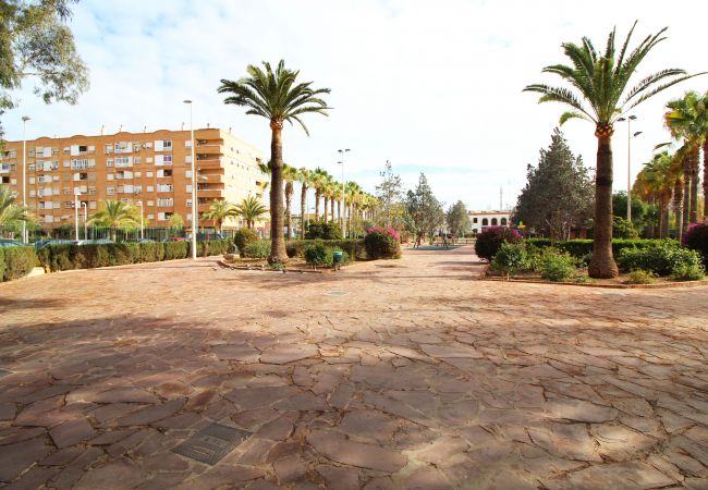 Apartamento en Puerto de Sagunto - Amplio apartamento muy cerca de la playa con WIFI Apartamento en Puerto de Sagunto - Amplio apartamento muy cerca de la playa con WIFI