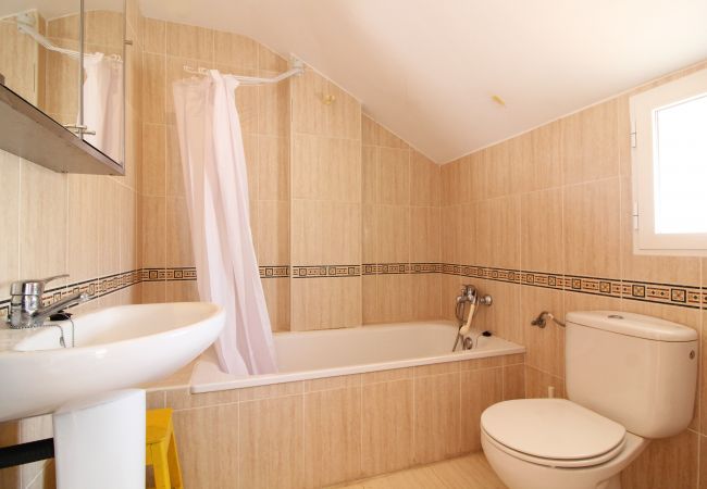 Apartamento en Sagunto - Global Properties: Apartamento con piscina en playa Corinto Apartamento en Sagunto - Global Properties: Apartamento con piscina en playa Corinto