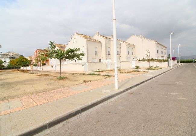 Apartamento en Sagunto - Global Properties: Apartamento con piscina en playa Corinto Apartamento en Sagunto - Global Properties: Apartamento con piscina en playa Corinto
