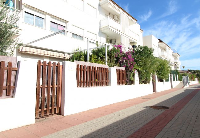 Apartamento en Sagunto - Global Properties: Apartamento con piscina en la playa de Corinto  Apartamento en Sagunto - Global Properties: Apartamento con piscina en la playa de Corinto