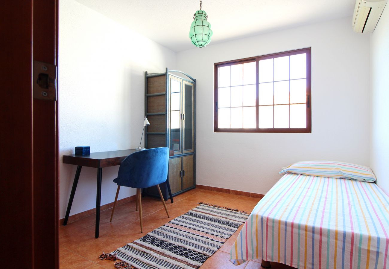 Bungalow en Sagunto - Global Properties: Adosado en la playa con piscina  Bungalow en Sagunto - Global Properties: Adosado en la playa con piscina