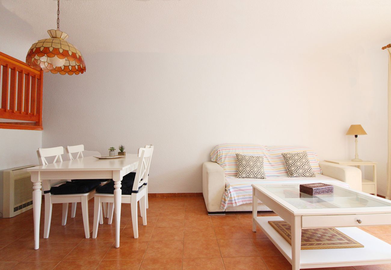 Bungalow en Sagunto - Global Properties: Adosado en la playa con piscina  Bungalow en Sagunto - Global Properties: Adosado en la playa con piscina