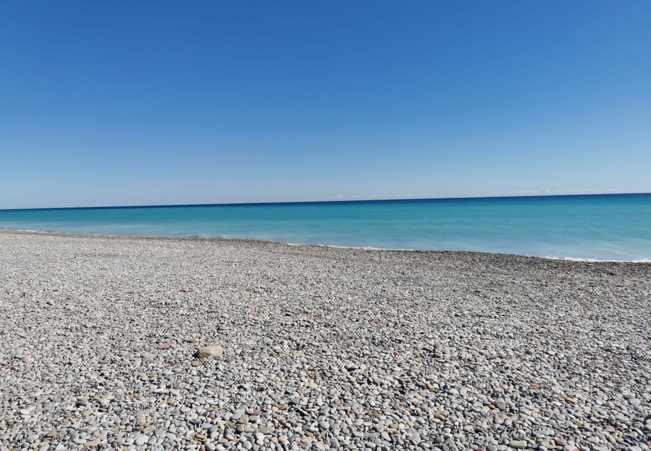 Bungalow en Sagunto - Global Properties: Adosado en la playa con piscina  Bungalow en Sagunto - Global Properties: Adosado en la playa con piscina