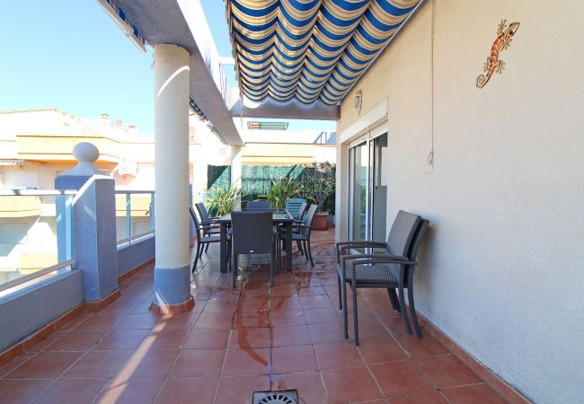 Apartamento en Canet d´en berenguer - Global Properties: Impresionante ático para 8 personas en Canet d'en Berenguer Apartamento en Canet d´en berenguer - Global Properties: Impresionante ático para 8 personas en Canet d'en Berenguer