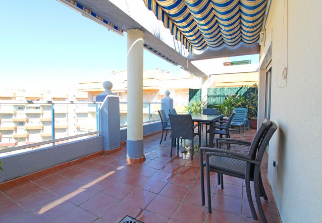 Apartamento en Canet d´en berenguer - Global Properties: Impresionante ático para 8 personas en Canet d'en Berenguer Apartamento en Canet d´en berenguer - Global Properties: Impresionante ático para 8 personas en Canet d'en Berenguer