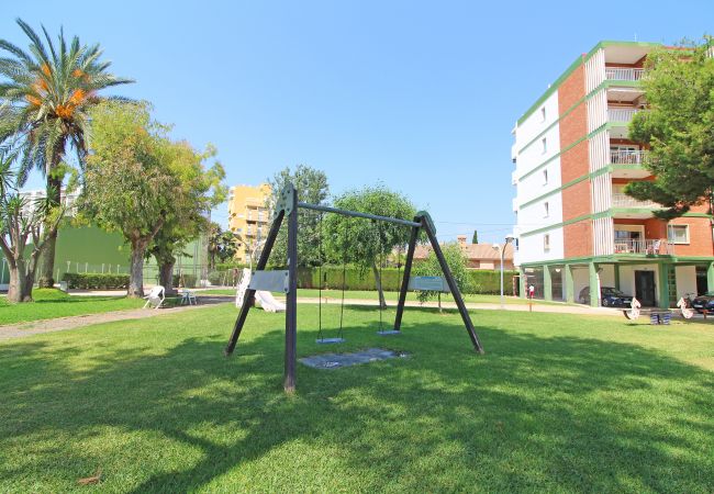 Apartamento en Canet d´en berenguer - Global Properties: Apartamento con terraza y piscina en primera línea de playa Apartamento en Canet d´en berenguer - Global Properties: Apartamento con terraza y piscina en primera línea de playa
