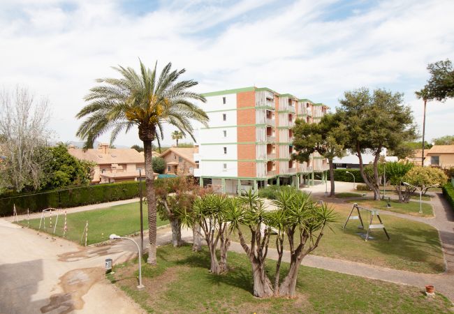 Apartamento en Canet d´en berenguer - Global Properties: Apartamento con terraza y piscina en primera línea de playa Apartamento en Canet d´en berenguer - Global Properties: Apartamento con terraza y piscina en primera línea de playa