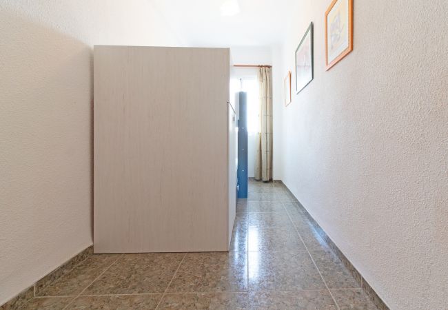 Apartamento en Canet d´en berenguer - Global Properties: Apartamento con terraza y piscina en primera línea de playa Apartamento en Canet d´en berenguer - Global Properties: Apartamento con terraza y piscina en primera línea de playa