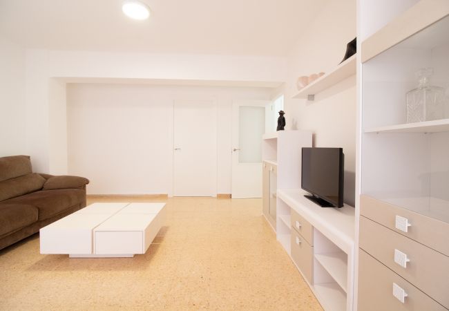 Apartamento en Puerto de Sagunto - Global Properties: Amplio apartamento con 4 dormitorios
