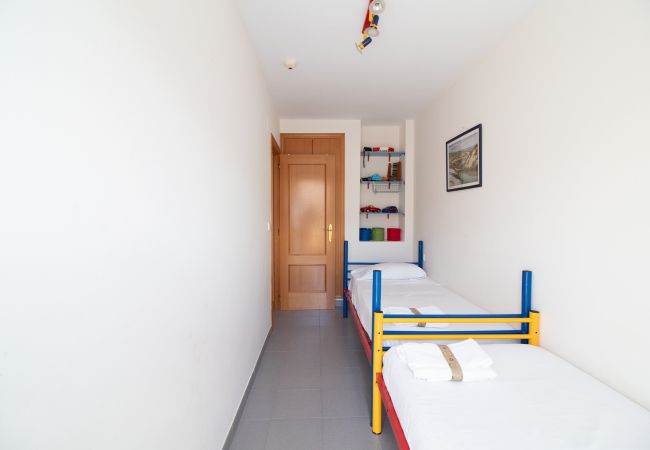 Apartamento en Canet d´en berenguer - Global Properties: Ático con gran terraza y barbacoa Apartamento en Canet d´en berenguer - Global Properties: Ático con gran terraza y barbacoa