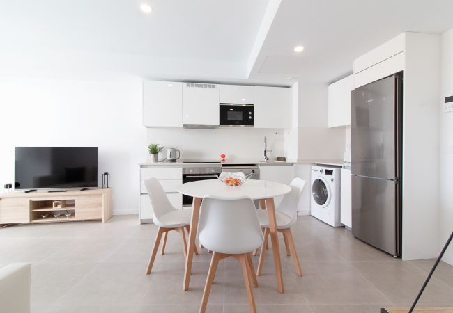 Apartamento en Canet d´en berenguer -  Global Properties: Apartamento con terraza y vistas a la piscina en Gran Canet Apartamento en Canet d´en berenguer -  Global Properties: Apartamento con terraza y vistas a la piscina en Gran Canet