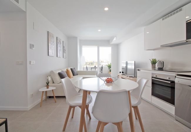 Apartamento en Canet d´en berenguer -  Global Properties: Apartamento con terraza y vistas a la piscina en Gran Canet Apartamento en Canet d´en berenguer -  Global Properties: Apartamento con terraza y vistas a la piscina en Gran Canet