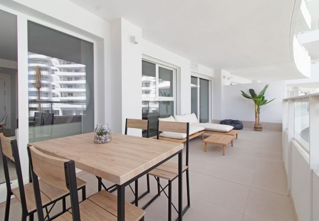 Apartamento en Canet d´en berenguer -  Global Properties: Apartamento con terraza y vistas a la piscina en Gran Canet Apartamento en Canet d´en berenguer -  Global Properties: Apartamento con terraza y vistas a la piscina en Gran Canet