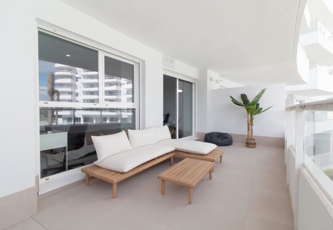 Apartamento en Canet d´en berenguer -  Global Properties: Apartamento con terraza y vistas a la piscina en Gran Canet Apartamento en Canet d´en berenguer -  Global Properties: Apartamento con terraza y vistas a la piscina en Gran Canet