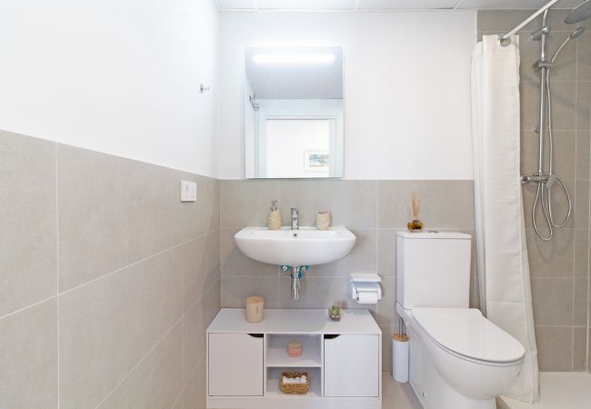 Apartamento en Canet d´en berenguer -  Global Properties: Apartamento con terraza y vistas a la piscina en Gran Canet Apartamento en Canet d´en berenguer -  Global Properties: Apartamento con terraza y vistas a la piscina en Gran Canet