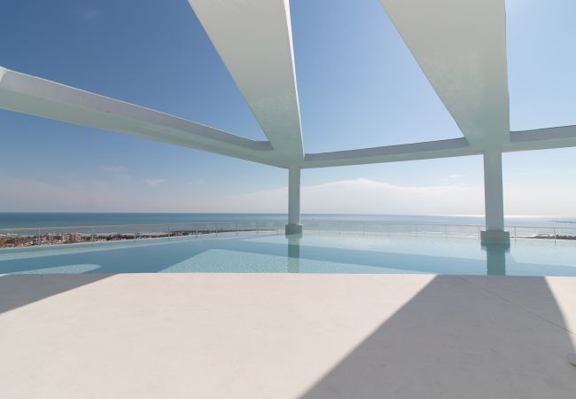 Apartamento en Canet d´en berenguer -  Global Properties: Apartamento con terraza y vistas a la piscina en Gran Canet Apartamento en Canet d´en berenguer -  Global Properties: Apartamento con terraza y vistas a la piscina en Gran Canet