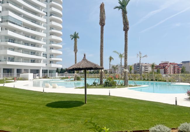 Apartamento en Canet d´en berenguer -  Global Properties: Apartamento con terraza y vistas a la piscina en Gran Canet Apartamento en Canet d´en berenguer -  Global Properties: Apartamento con terraza y vistas a la piscina en Gran Canet