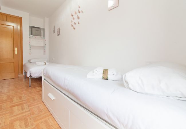 Apartamento en Canet d´en berenguer - Global Properties: Apartamento para 5 personas con terraza y barbacoa Apartamento en Canet d´en berenguer - Global Properties: Apartamento para 5 personas con terraza y barbacoa