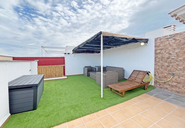 Apartamento en Canet d´en berenguer - Global Properties: Apartamento para 5 personas con terraza y barbacoa Apartamento en Canet d´en berenguer - Global Properties: Apartamento para 5 personas con terraza y barbacoa