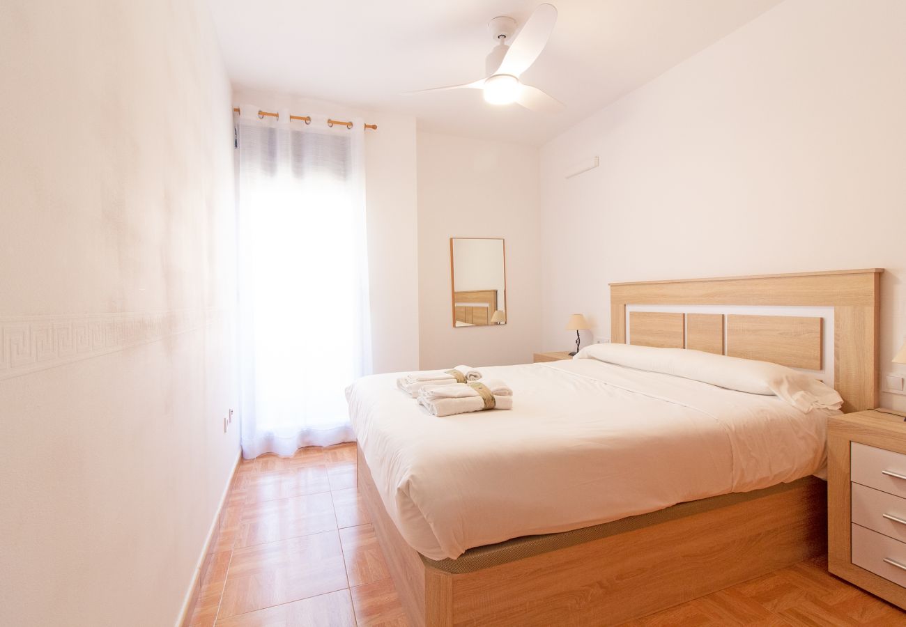 Apartamento en Canet d´en berenguer - Global Properties: Apartamento para 5 personas con terraza y barbacoa Apartamento en Canet d´en berenguer - Global Properties: Apartamento para 5 personas con terraza y barbacoa
