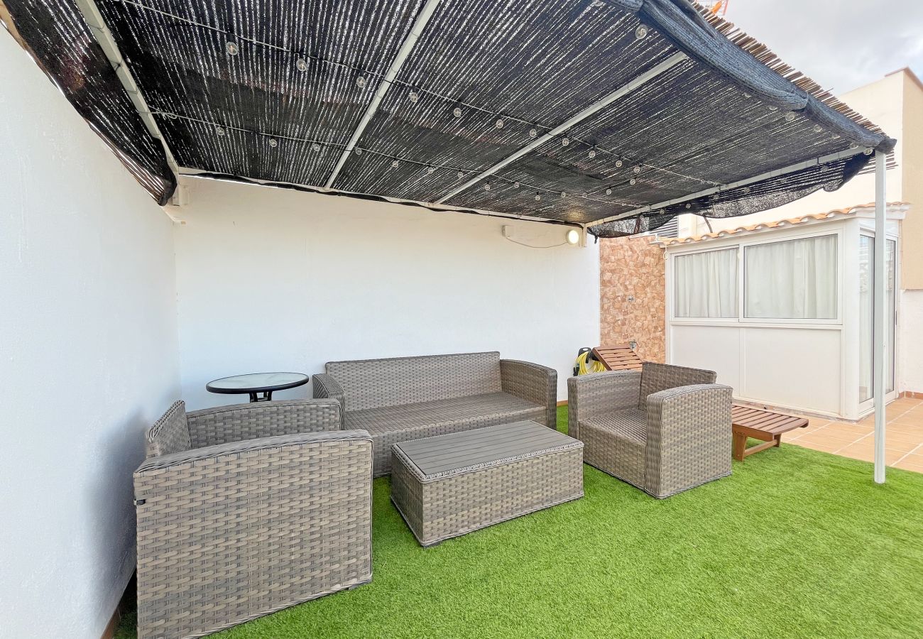 Apartamento en Canet d´en berenguer - Global Properties: Apartamento para 5 personas con terraza y barbacoa Apartamento en Canet d´en berenguer - Global Properties: Apartamento para 5 personas con terraza y barbacoa