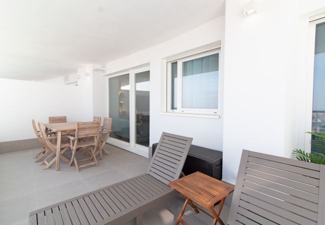 Apartamento en Canet d´en berenguer - Global Properties: Apartamento con terraza y vistas a la costa mediterránea Apartamento en Canet d´en berenguer - Global Properties: Apartamento con terraza y vistas a la costa mediterránea