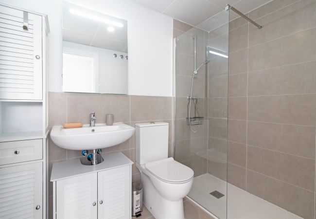 Apartamento en Canet d´en berenguer - Global Properties: Apartamento para 5 personas  con terraza y vistas a la piscina Apartamento en Canet d´en berenguer - Global Properties: Apartamento para 5 personas  con terraza y vistas a la piscina