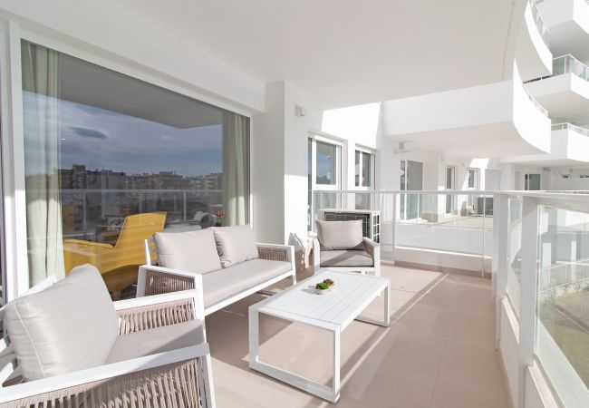 Apartamento en Canet d´en berenguer - Global Properties: Apartamento para 5 personas  con terraza y vistas a la piscina Apartamento en Canet d´en berenguer - Global Properties: Apartamento para 5 personas  con terraza y vistas a la piscina