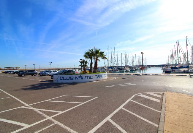 Apartamento en Canet d´en berenguer - Global Properties: Apartamento para 5 personas  con terraza y vistas a la piscina Apartamento en Canet d´en berenguer - Global Properties: Apartamento para 5 personas  con terraza y vistas a la piscina
