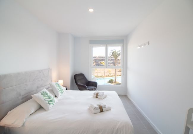 Apartamento en Canet d´en berenguer - Global Properties: Apartamento para 5 personas  con terraza y vistas a la piscina Apartamento en Canet d´en berenguer - Global Properties: Apartamento para 5 personas  con terraza y vistas a la piscina