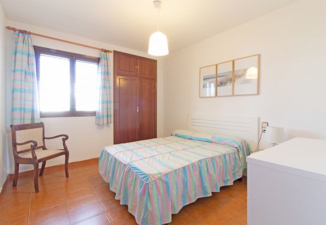 Casa adosada en Canet d´en berenguer - Global Properties: Adosado con piscina en la playa de Canet Casa adosada en Canet d´en berenguer - Global Properties: Adosado con piscina en la playa de Canet