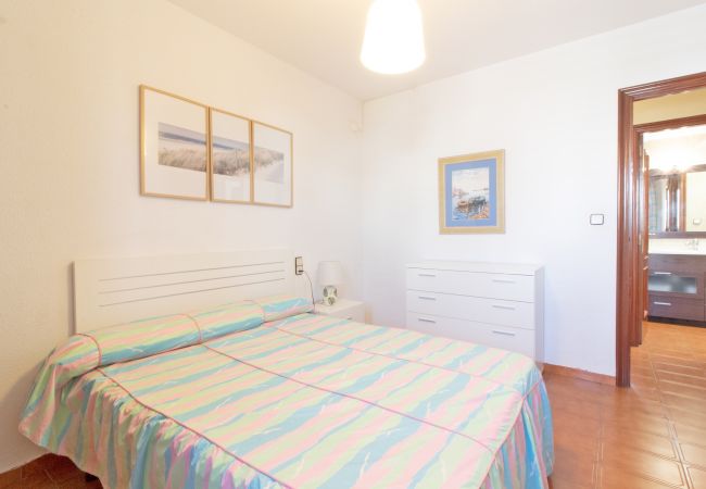 Casa adosada en Canet d´en berenguer - Global Properties: Adosado con piscina en la playa de Canet Casa adosada en Canet d´en berenguer - Global Properties: Adosado con piscina en la playa de Canet
